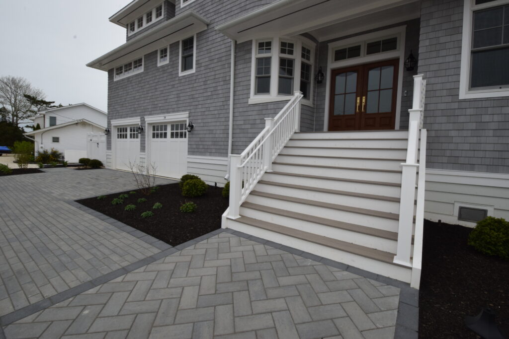 Holly Drive (3)