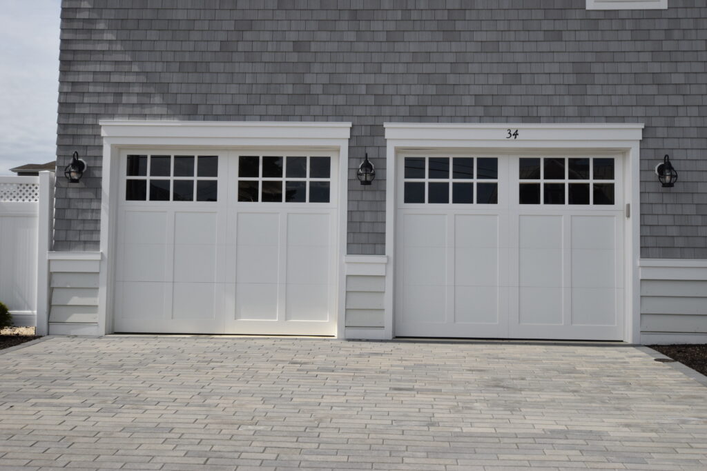 Holly Drive (111)